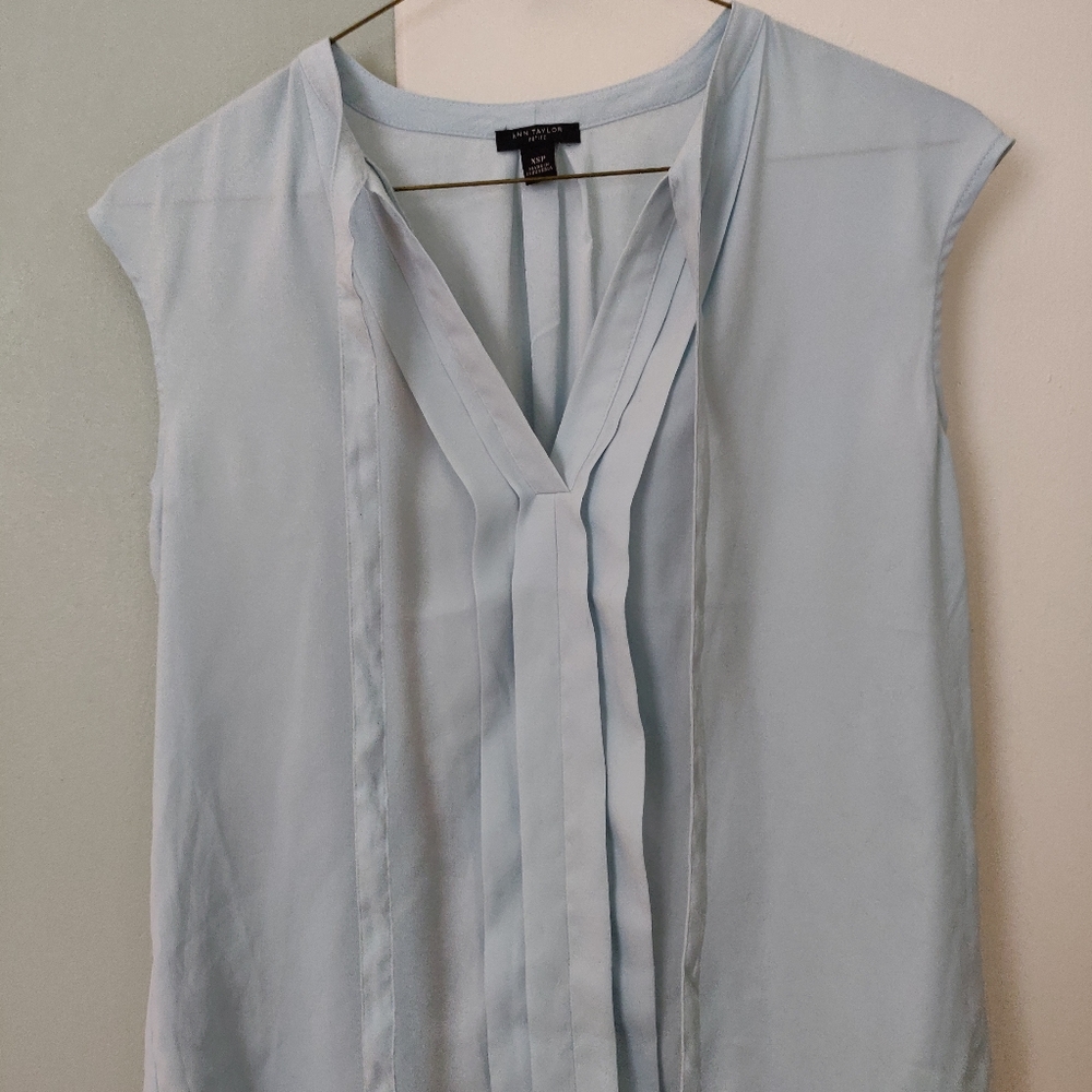 Ann Taylor blouse
